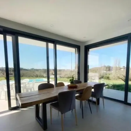 Bungalow, Gated In Amongst Fruit Trees, Private Pool, Panoramic Views Bombarral