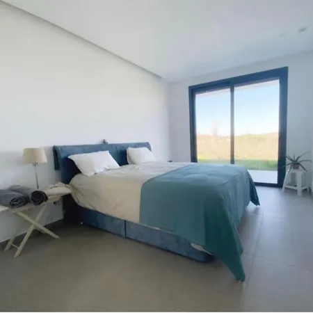 Bungalow, Gated In Amongst Fruit Trees, Private Pool, Panoramic Views Dom wakacyjny Bombarral